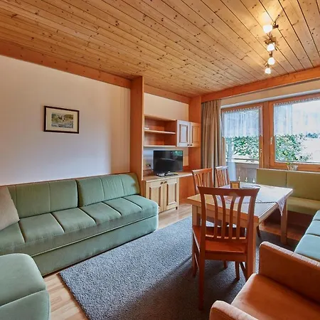 Apartment Landhaus Ellmau By Holidayflats24 Saalbach